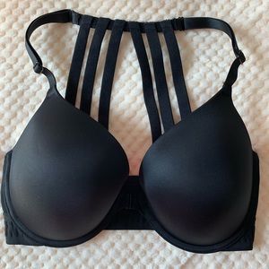 PINK Victoria’s Secret bra